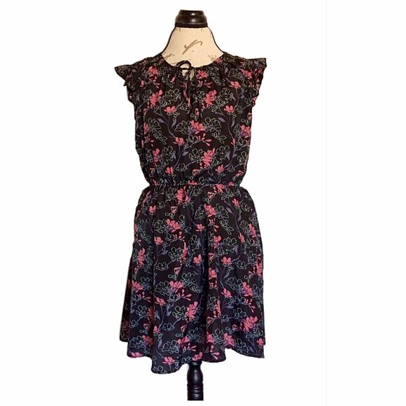 Layered with Love Dress Sz Medium Short Sleeve Floral Garden Bohemian Boho Chic - Picture 2 of 13